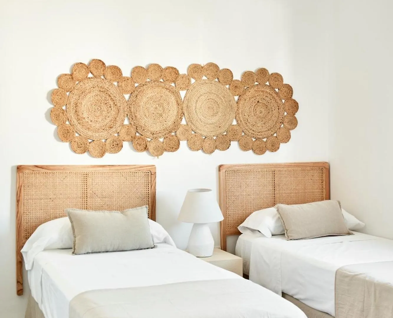 Esencia Marbella Villas Private Pool 0*, Estepona